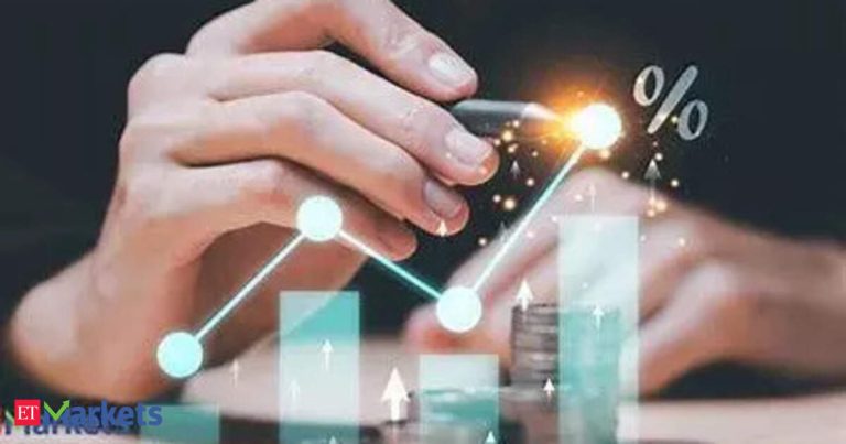 43% of Indian HNIs save less than 20% of their income, says Marcellus–D&B Wealth 2025 survey