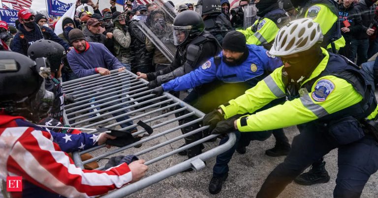 Los Angeles immigration protests: Police make arrests during curfew