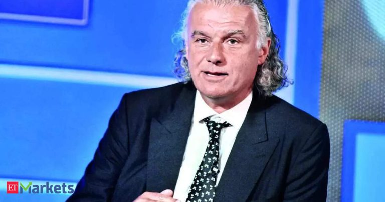 gold prices: Gold in a healthy consolidation period, says Chris Wood
