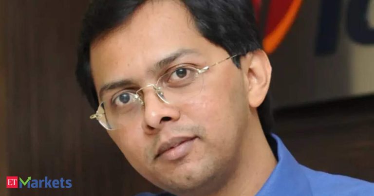 buy on dip strategy: Buy the Dip: Dharmesh Shah sees midcap, smallcap rally ahead
