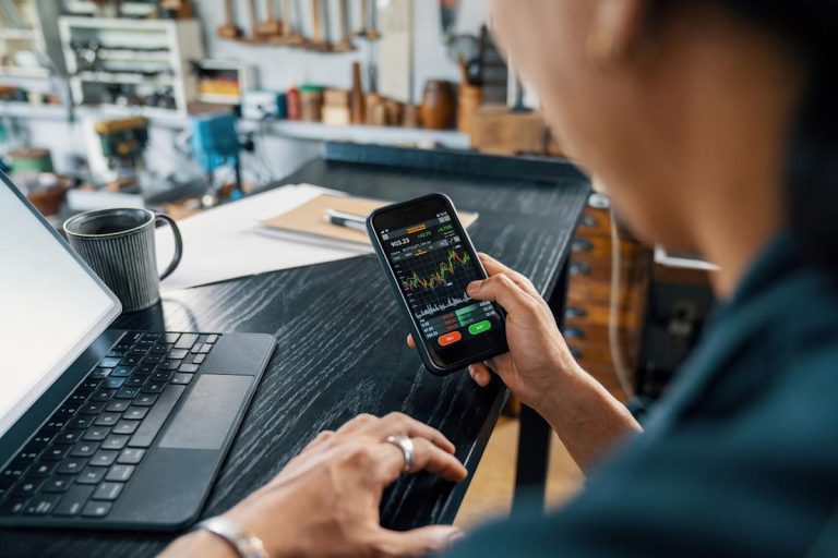 3 Top Stocks I Wouldn’t Hesitate to Invest $1,000 in Right Now