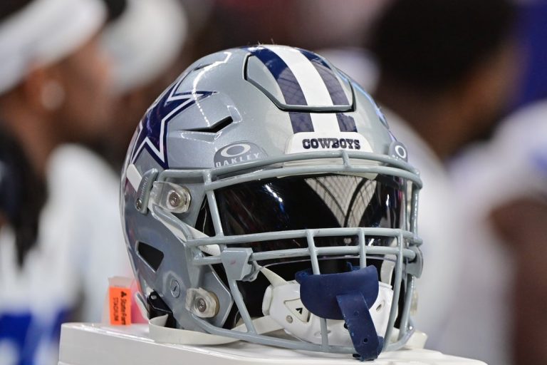 Tom Rafferty, Cowboys OL from 1976-89, dies at 70