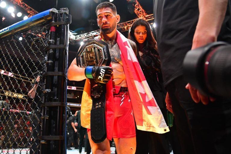 Ilia Topuria predicts first-round KO of Charles Oliveira at UFC 317