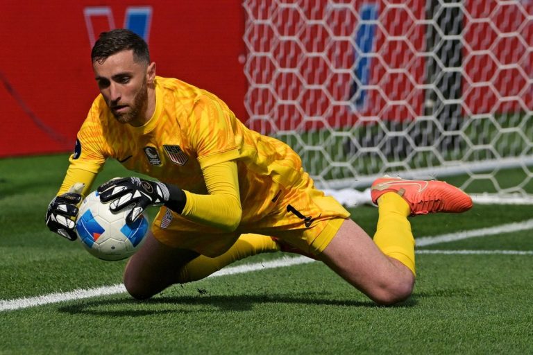 USMNT GK Matt Turner leaving Nottingham Forest for Lyon