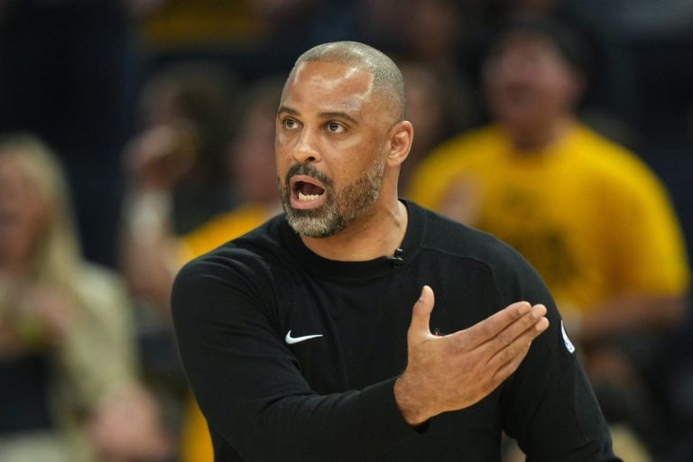 Report: Rockets, Wolves rebuff Knicks’ request to poach coaches