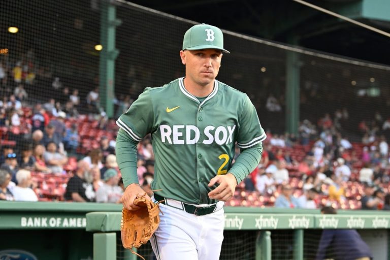 Alex Bregman open to new contract with Red Sox
