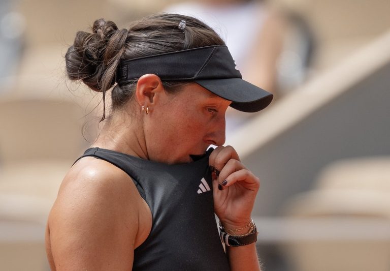 French wild card stuns No. 3 seed Jessica Pegula in Paris