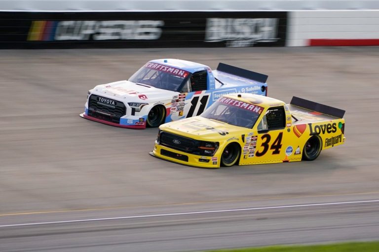 Layne Riggs claims first Truck Series win after Corey Heim’s tire trouble