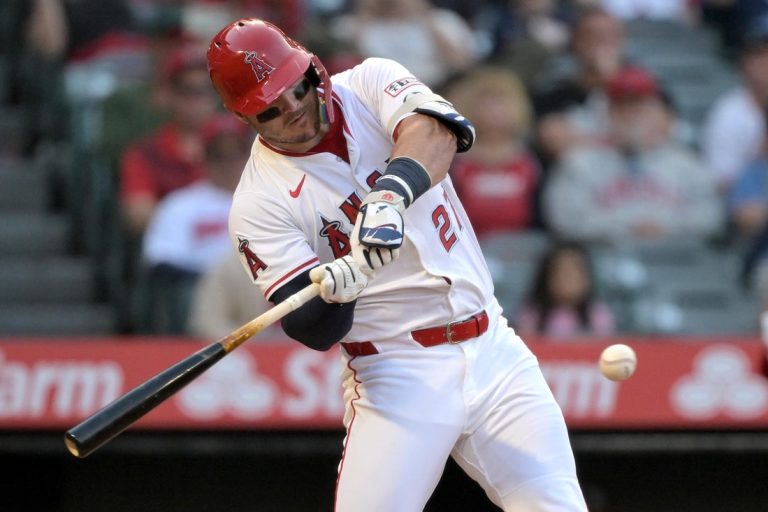 Yusei Kikuchi dominant as Angels continue mastery over A’s