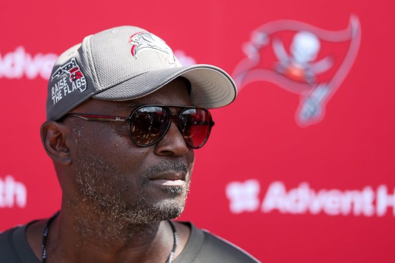 Buccaneers coach Todd Bowles, GM Jason Licht sign extensions