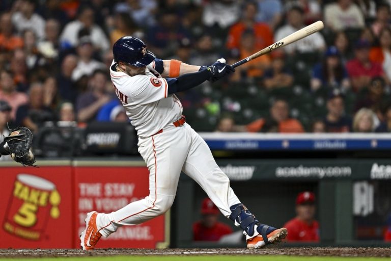 Five Astros left-handers shut down Phillies in 2-0 win