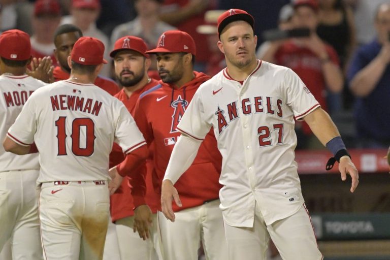 Angels aim to rise above .500 in finale vs. reeling Nationals