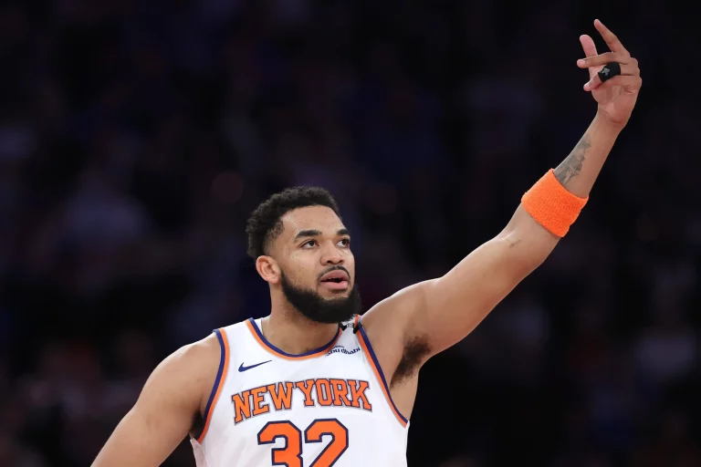 Latest Odds Show Betting Favorite To Land Karl-Anthony Towns