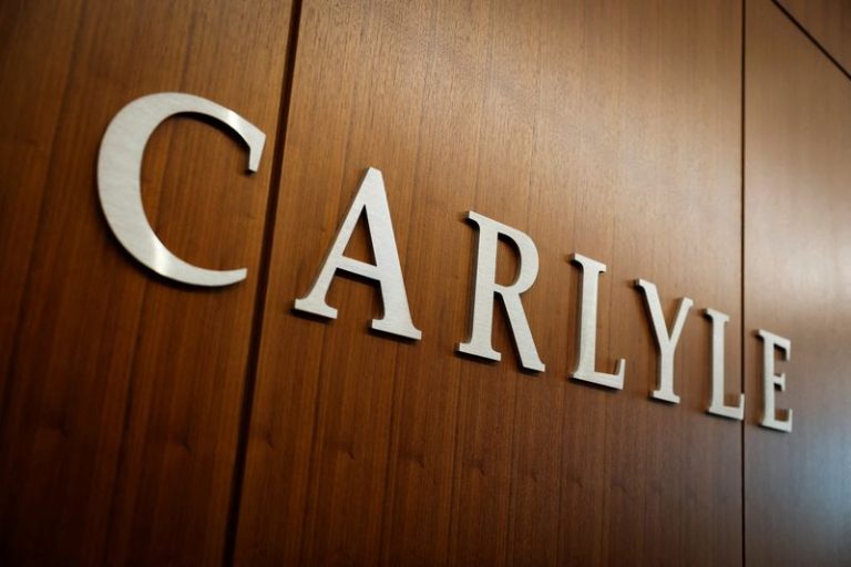 Carlyle teams up with Citi to invest in fintech lenders