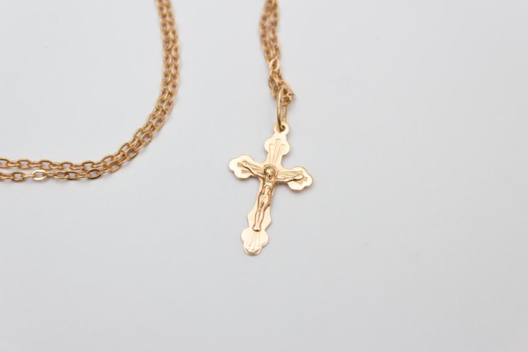 How 14K Gold Crosses Add Grace to Your Faith-Inspired Outfits