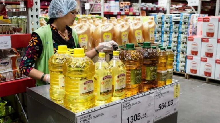 Centre slashes import duty on crude edible oils to curb inflation