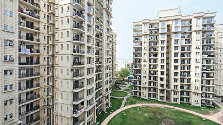 ‘If after working for 30 yrs you can’t own a home…’: Finfluencer says Indian middle class has eroded