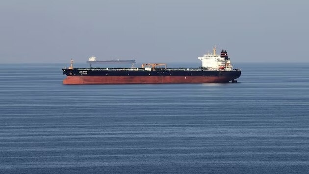 India shifts oil sourcing as conflict threatens Hormuz; boosts imports from Russia, US in June