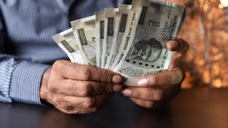Delhi paychecks still tiny compared to global cities like Geneva, Zurich, Deutsche Bank report show