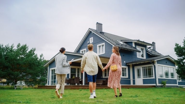 Can You Guess What Single Asset Makes Up 30% Of The Average American’s Portfolio? It’s Not a 401(k)