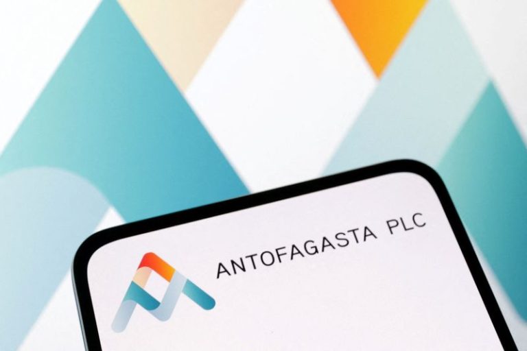 China’s copper smelters win better-than-expected $0 processing fee from Antofagasta, sources say
