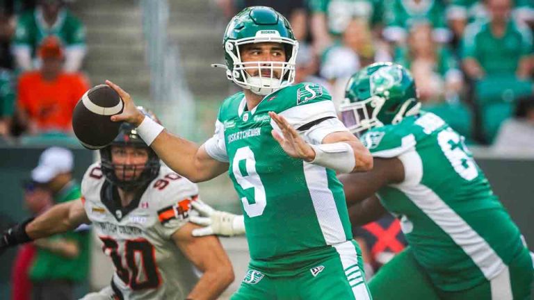 Maier leads unbeaten Roughriders to win over struggling Lions