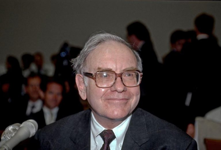 Warren Buffett Doesn’t Care How High Gold Goes, He Isn’t a Buyer