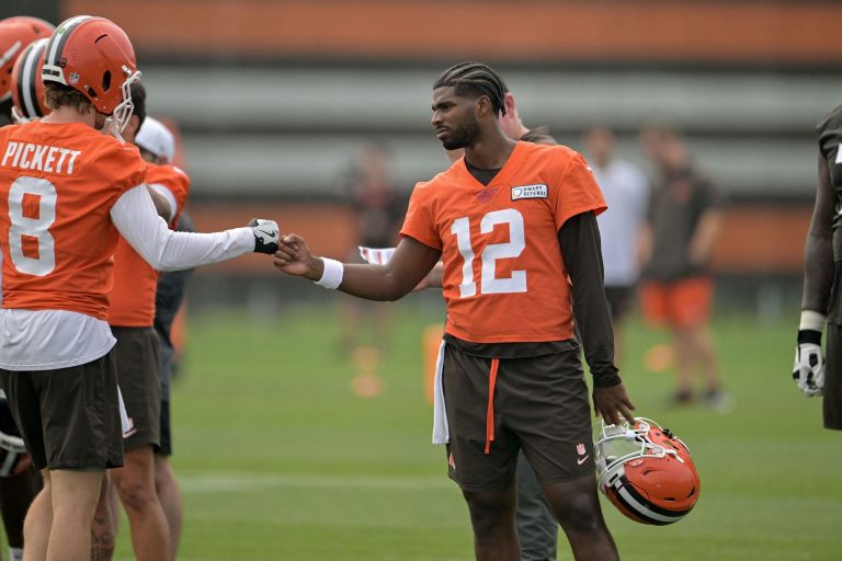 Browns insider advises Shedeur Sanders to learn from Myles Garrett’s Porsche 911 Turbo crash incident