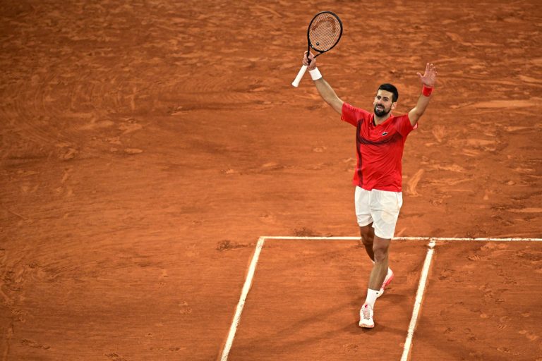Djokovic downs Zverev to set up French Open semi clash vs Sinner
