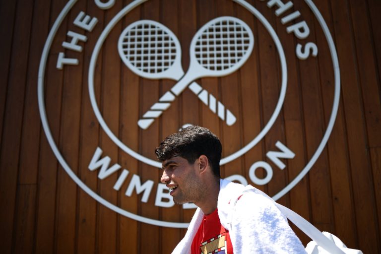 Wimbledon gets underway with Alcaraz, Sabalenka in spotlight