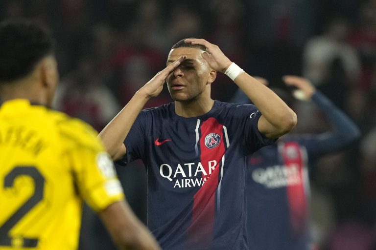 Kylian Mbappe files harassment complaint against PSG