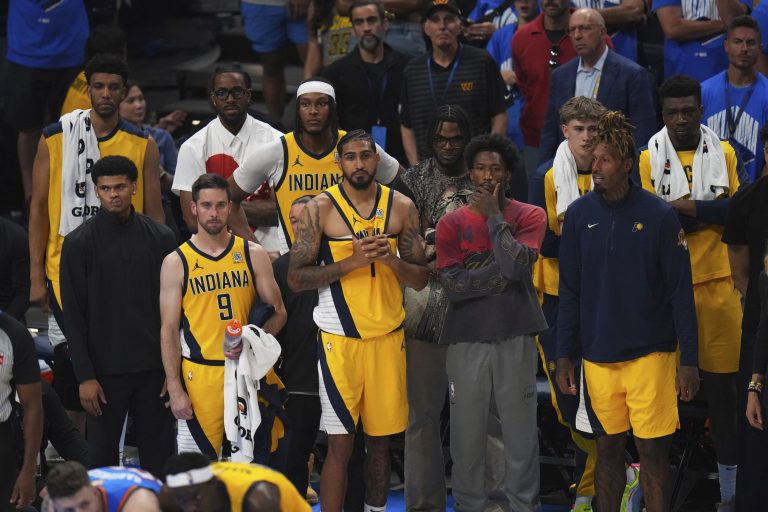 Pacers bright future much cloudier after Haliburton injury
