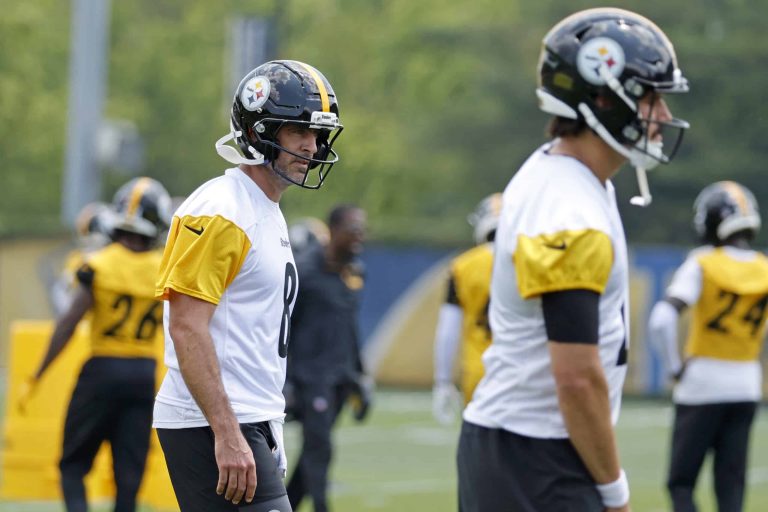 Analyst Has Strong Belief On Why Aaron Rodgers Signed With Steelers