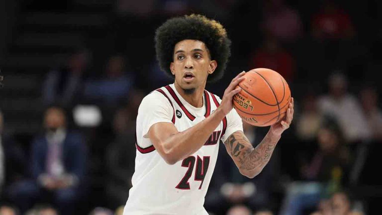 Report: Raptors sign guard Chucky Hepburn to two-way deal