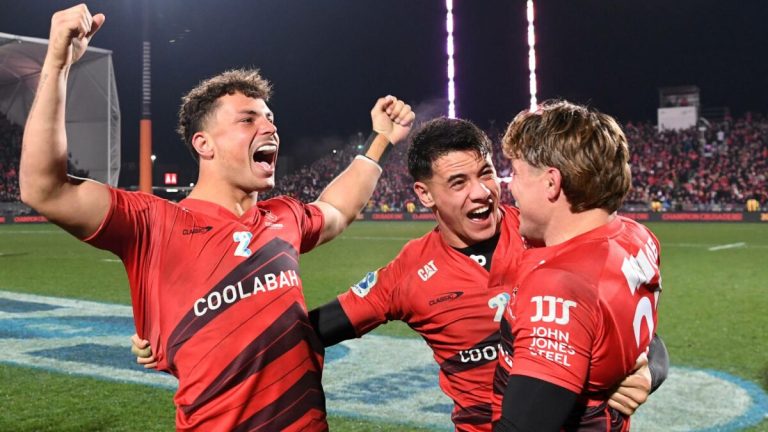 Crusaders bounce back to claim classic Super Rugby final as O’Connor signs off in style, Jordan stars as DMac struggles