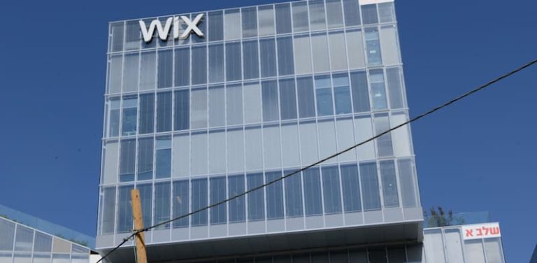 Fiverr leases space on Wix campus