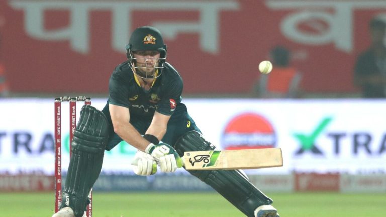 Inglis and Stoinis to face Aussie teammate in IPL final