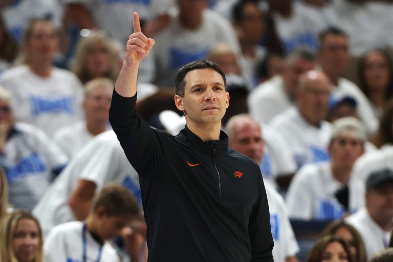 Mark Daigneault Gets Honest About Game 4’s Officiating