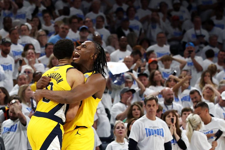 Insider Says Game 1 Was ‘Strangest Game’ He’s Ever Watched