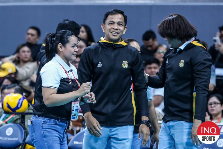 Shaq Delos Santos takes over as UST Tigresses’ coach