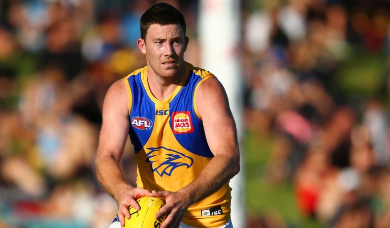 Concussion forces Eagles champion into retirement