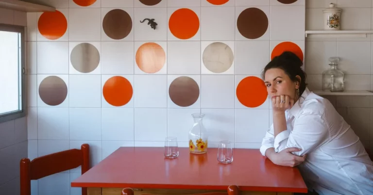 mui zyu Joins Katie Malco on New Single ‘When You’re Sleeping’