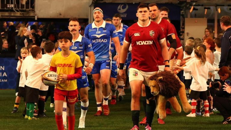 Southern hemisphere Lions trolled by ground announcer in tour opener