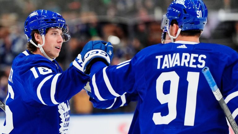 Maple Leafs drill down on Tavares, Knies with Marner ready to walk