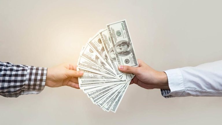 5 Reasons a Personal Loan Is the Right Choice To Tackle Your High-Interest Debt
