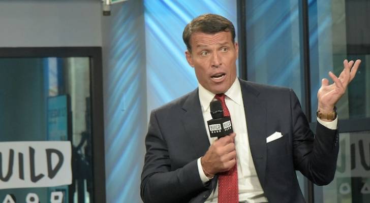 Tony Robbins blasts US retirees for relying on Social Security — how to avoid the trap