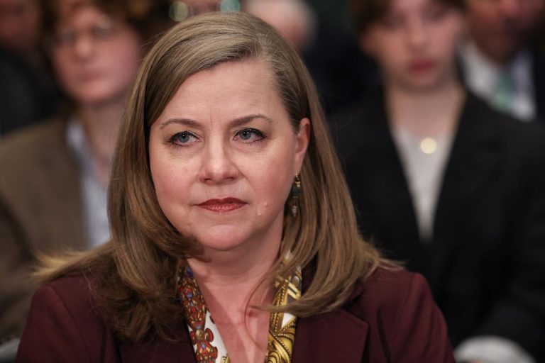 Make US lenders ‘safe to fail’