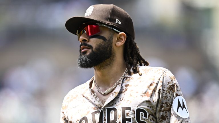 Fernando Tatis Jr. sues company that lends money to athletes