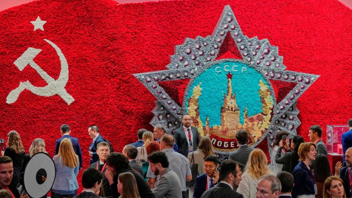 Vladimir Putin’s investment forum fails to attract western companies