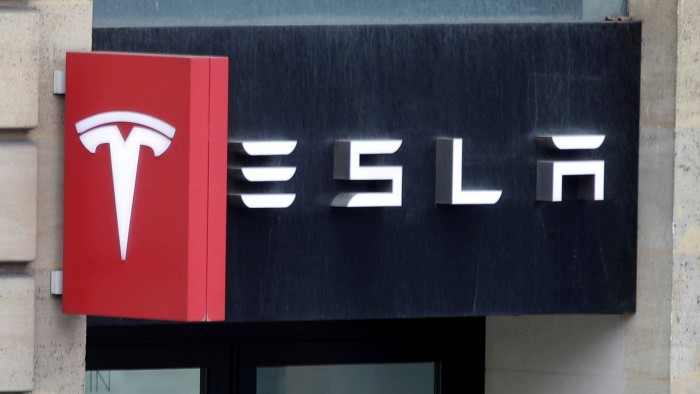 Tesla’s market value suffers biggest one-day drop after Trump-Musk spat